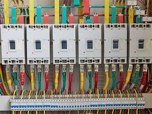 动力配电箱控制线路故障现象和检修诀窍
